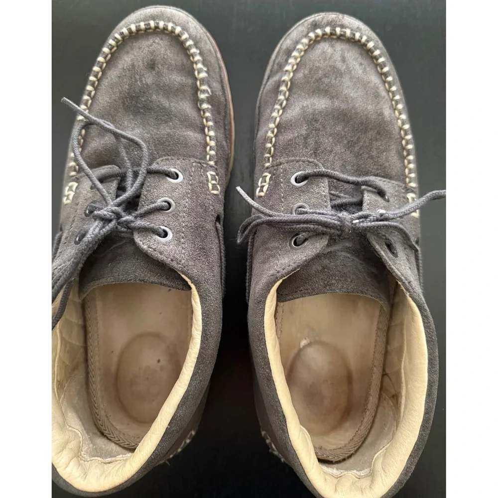 Timberland Abington Chukka Boot Mens 9.5M Gray Suede Lace-Up‎ Vibram Outsole